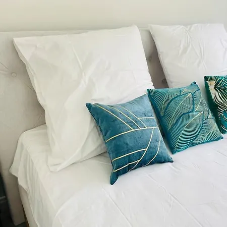 Luxury 3 Bedrooms In Center With Terrace And Parking -bon1 Luksemburg