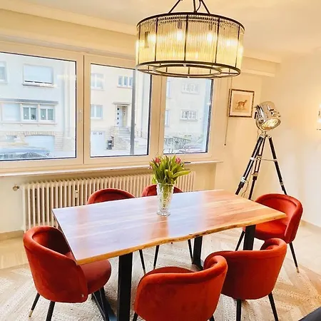 Luxury 3 Bedrooms In Center With Terrace And Parking -bon1 Lägenhet *