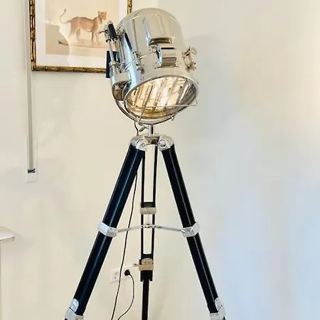 Luxury 3 Bedrooms In Center With Terrace And Parking -bon1 Lägenhet *