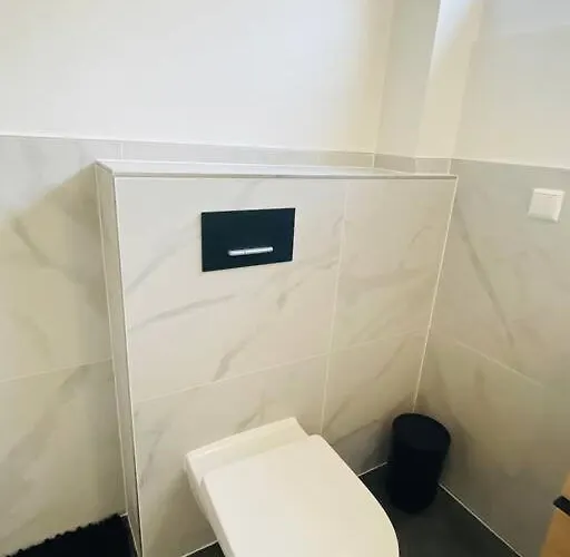 Luxury 3 Bedrooms In Center With Terrace And Parking -bon1 *